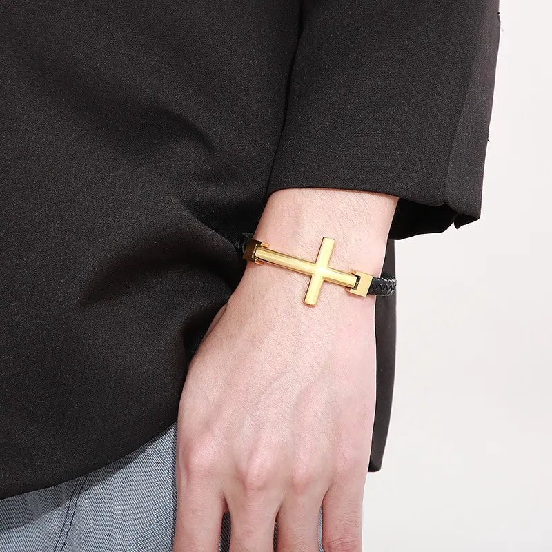 Trendy Stainless Steel Cross Woven Single Circle Cowhide Rope Leather Bracelet Wholesale Accessories