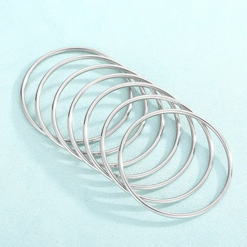 Stainless Steel Jewelry Circular Bangle Suitable for Women's Daily Wear