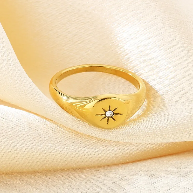 Smooth Octagonal Star Ring Stainless Steel 18K Gold-Plated Ring