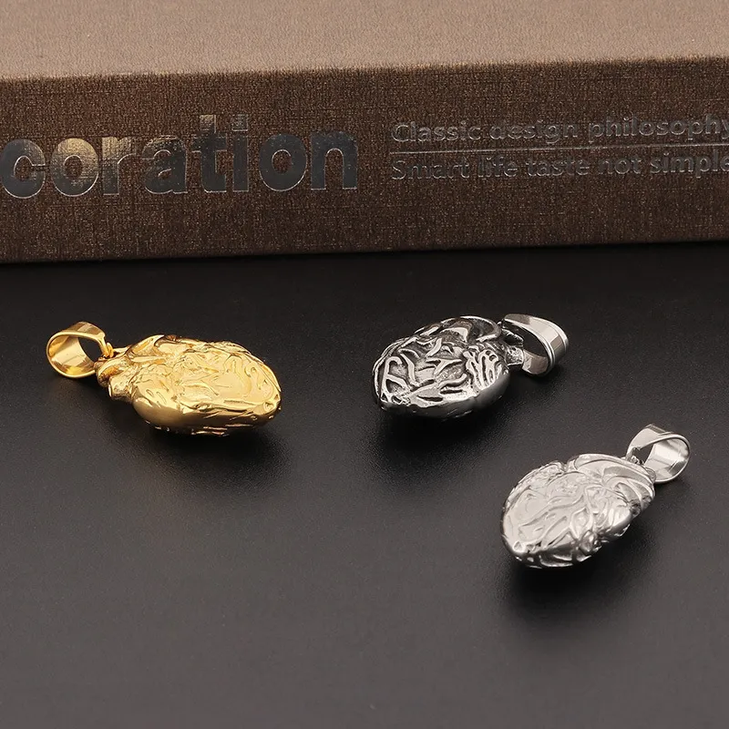 Creative Human Organ Pendant, Personalized Vacuum-Plated 18K Stainless Steel Men's Heart Pendant