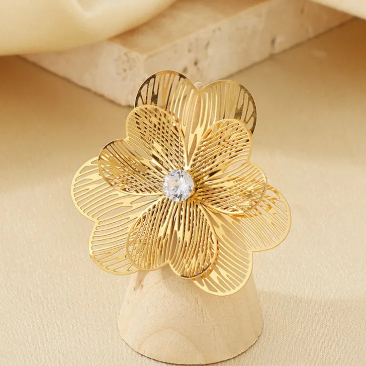Premium Multi-Layer Court Ring in Gold with Diamonds