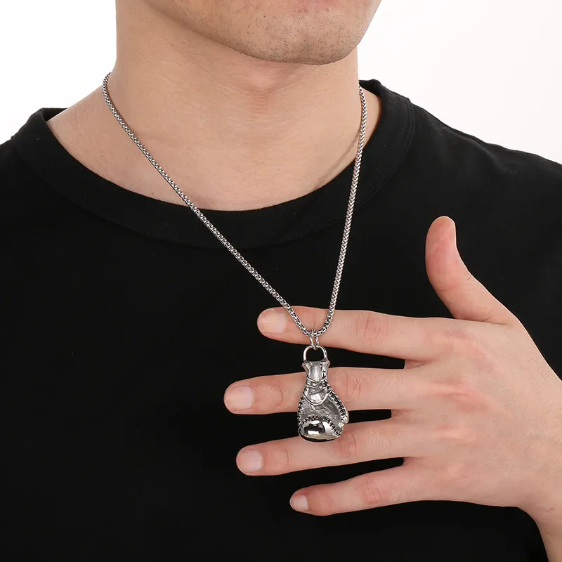 Domineering Personality Boxing Series Sports Hanging Decorations, Vintage Fashion Distressed Stainless Steel Men's Fitness Boxing Gloves Pendant Necklace