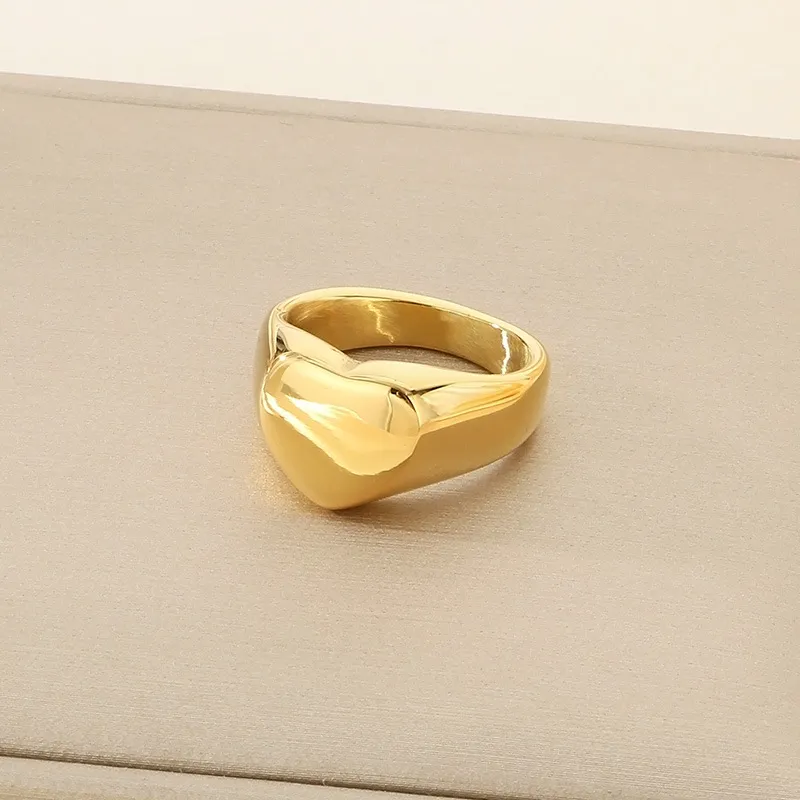 Simple Heart-Shaped Diamond-Encrusted Eight-Pointed Star Ring Multi-Color 18K Gold-Plated Stainless Steel Ring