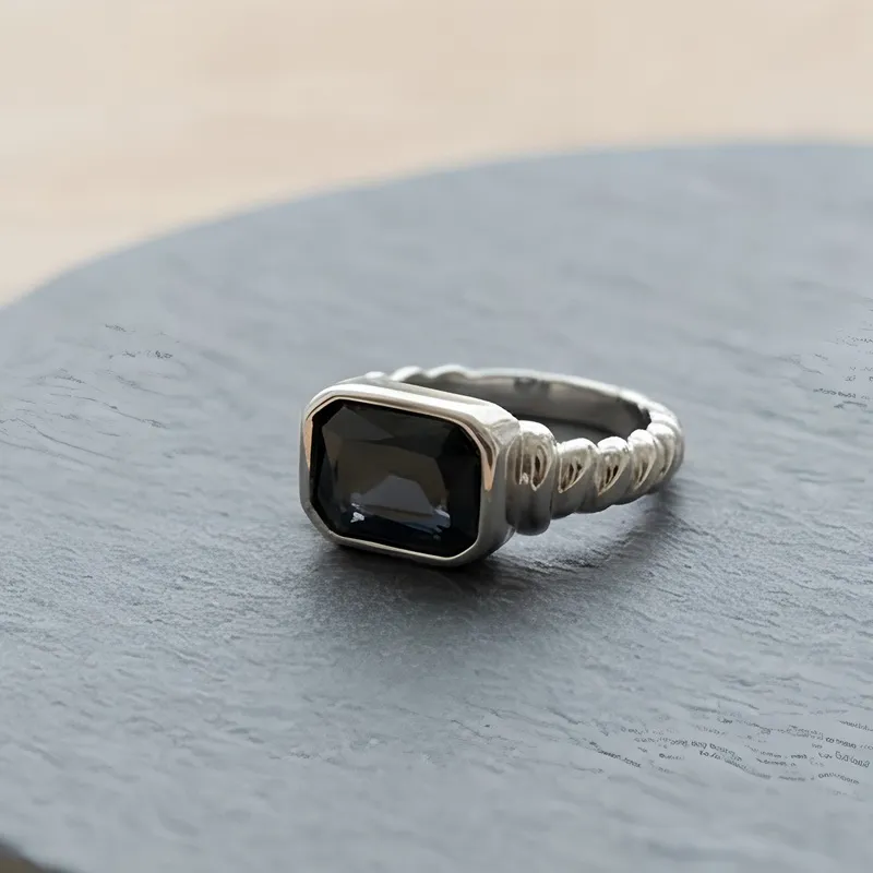 Personalized Twisted Cable Pattern Ring Multi-Color Rectangular Glass Inlaid Stainless Steel Ring Wholesale