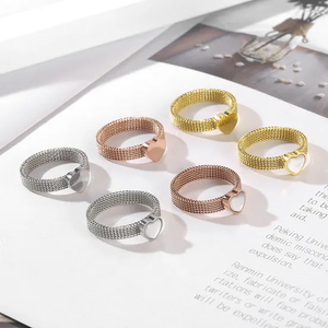 Korean Fashion Stainless Steel Strap Ring Design with Heart Inlaid Shell Ring
