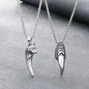 Trendy Retro Wolf Tooth Pendant, Personalized and Domineering, Blackened Eagle Claw Stainless Steel Men's Pendant