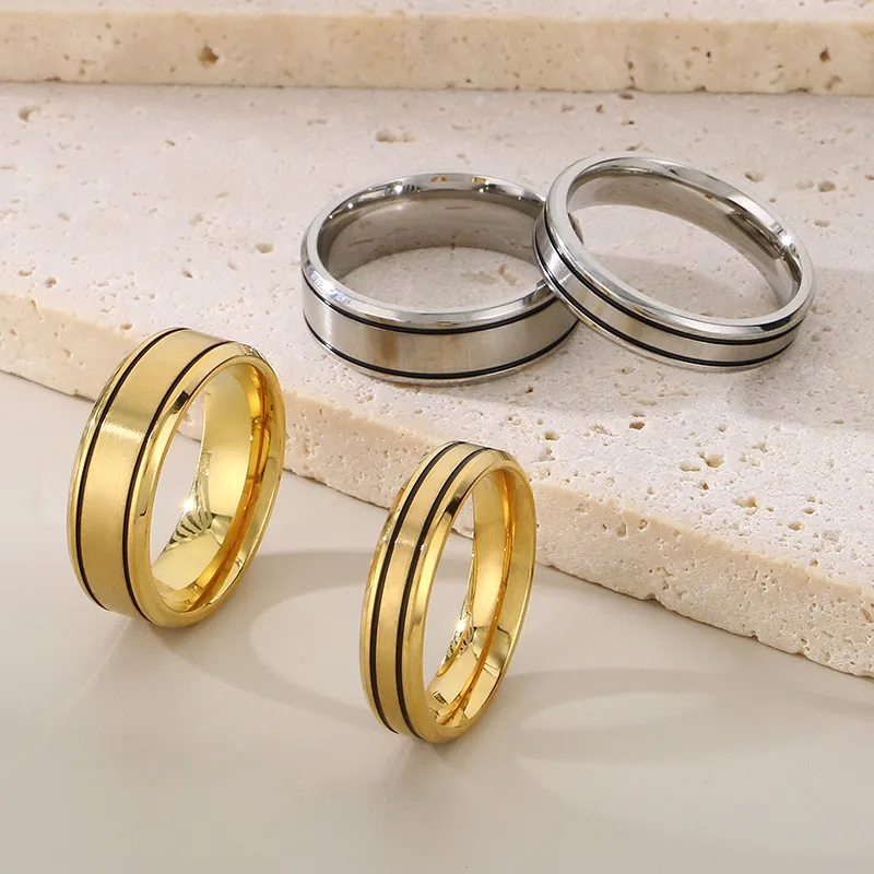 Trendy 18K Gold-Plated Frosted Stainless Steel Couple Rings for Valentine's Day Gifts