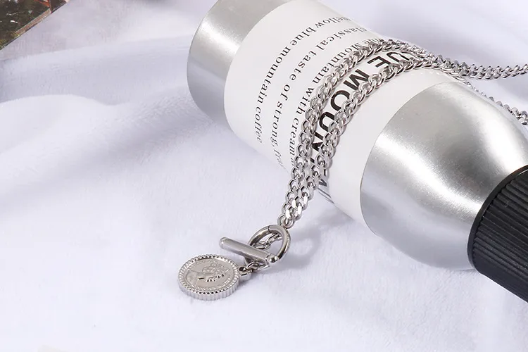 European American Queen Coin Necklace Personalized Fashionable Gold Clavicle Chain Women Wholesale