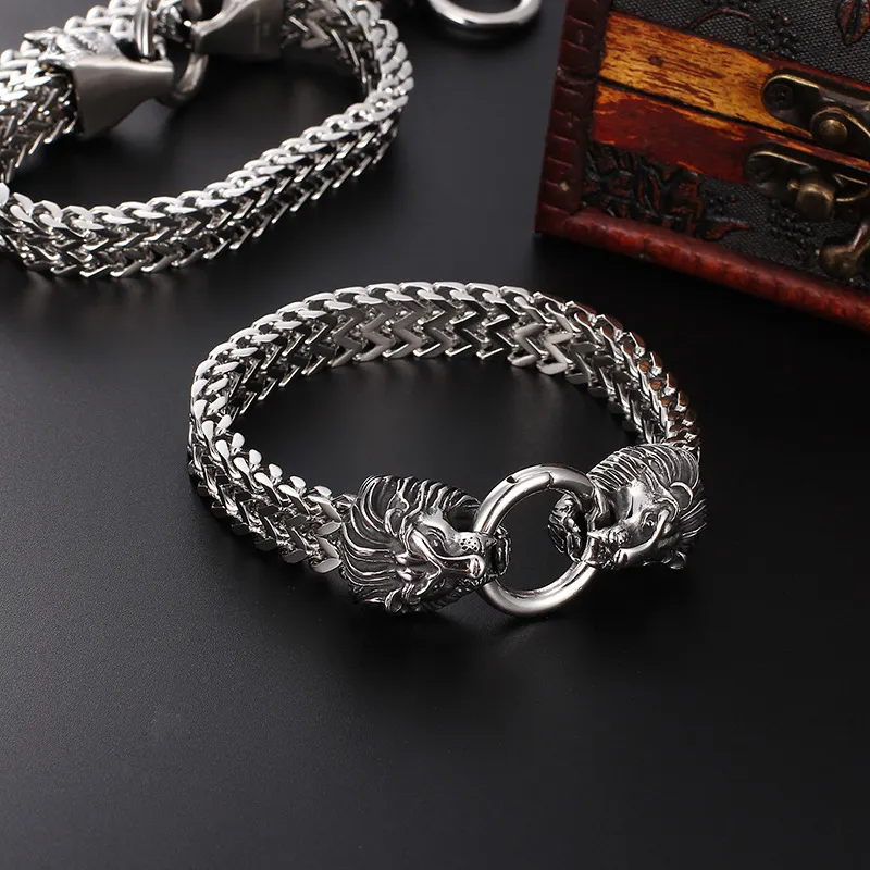 Wholesale Stainless Steel Creative Double Row Keel Chain Ghost Head Lion Head Round Buckle Men's Domineering Bracelet