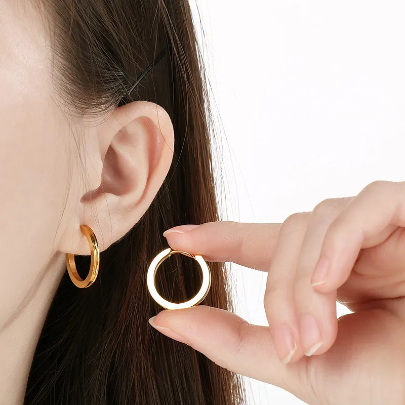 Classic Curved Small Hoop Huggie Earrings 18K Gold Plated Minimalist Stainless Steel Earrings