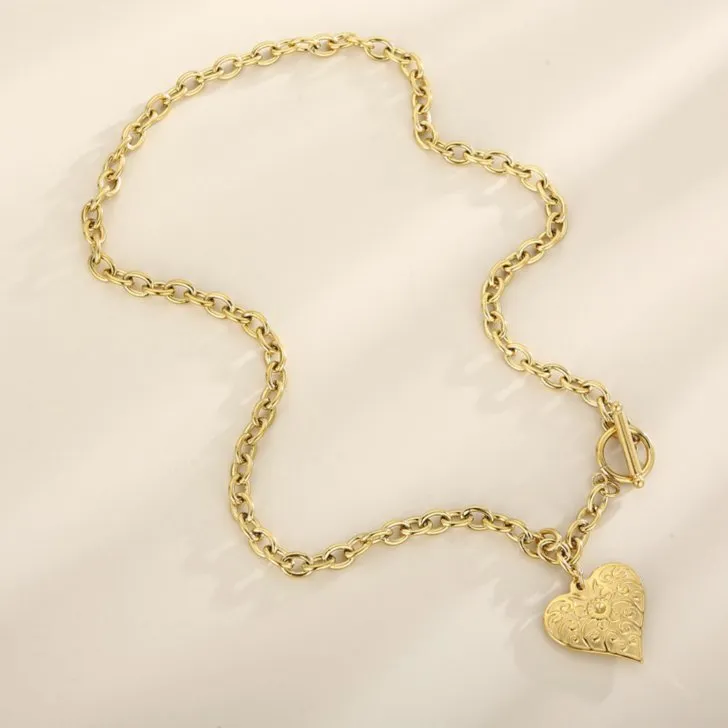 Hip-Hop Fashion Punk Style Stainless Steel Retro Heart-Shaped Pendant Ot Buckle Jewelry Women's Bracelet and Necklace Set