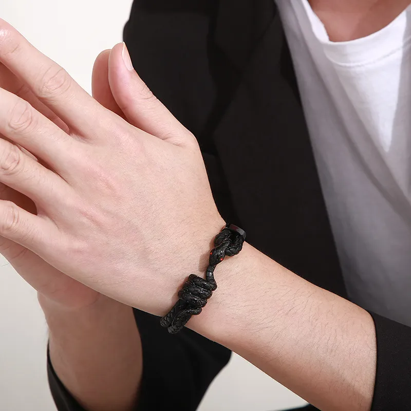 Fashionable Stainless Steel Winding Snake Animal Connection Hand Rope Woven Leather Men's Bracelet