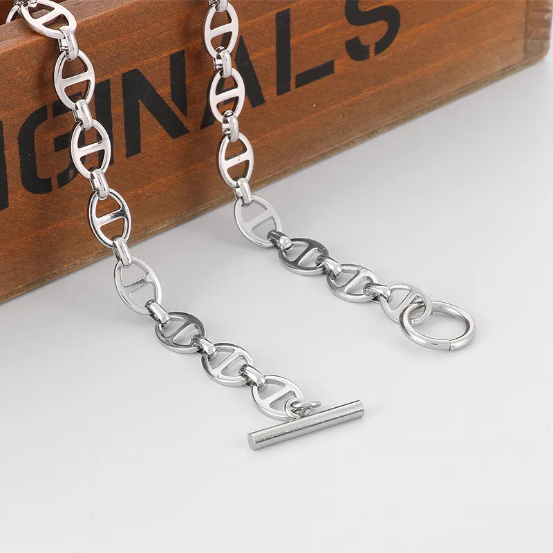 Simple Stainless Steel Bracelet, Versatile for Men and Women, Ot Buckle Necklace
