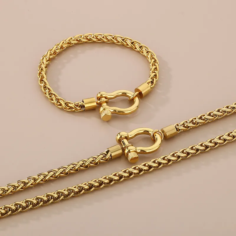 Unisex Horseshoe Buckle Necklace and Bracelet Set in Stainless Steel