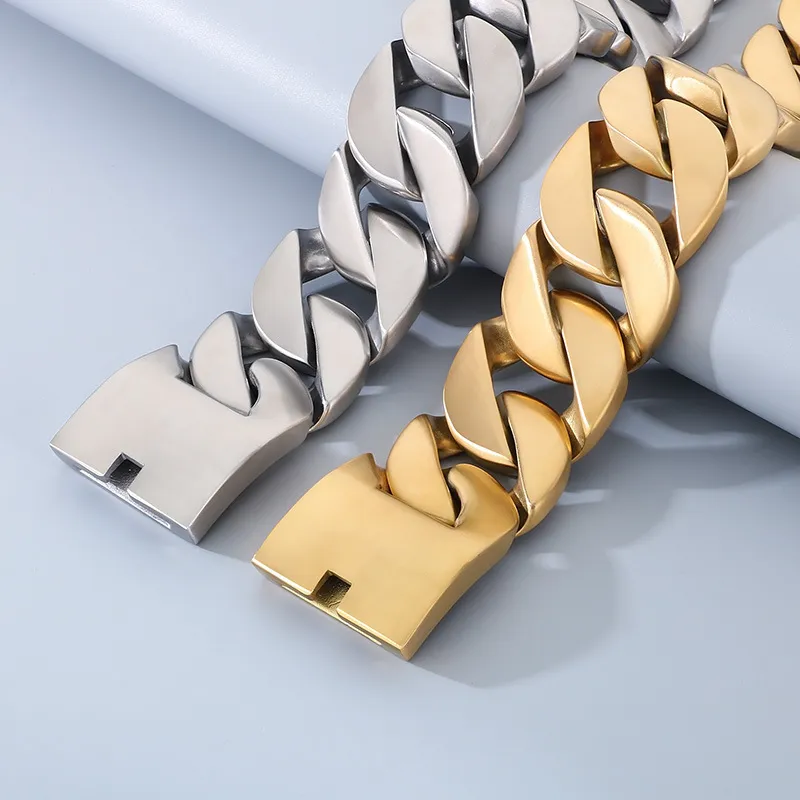 European and American Widened Ultra-Cool 43mm Cuban Chain High-Quality Glossy Necklace for Men and Women