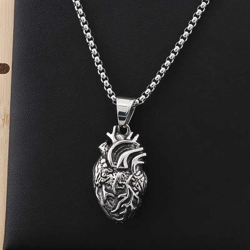 New Design Men Stainless Steel Anatomical Organ Human Heart Necklace