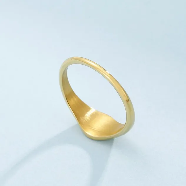 Chic Eight-Pointed Star Ring for Stylish Women's Accessories