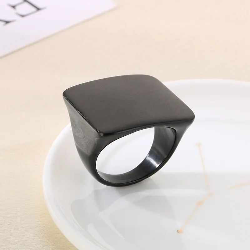 Sandblasted Surface with Laser-Engravable Logo Rings for Men and Women