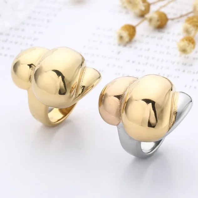 Geometric Design Glossy Finish Ring for Stylish Index Finger