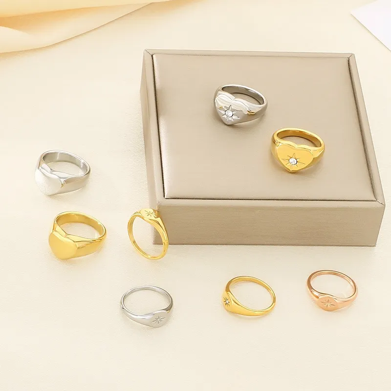 Simple Heart-Shaped Diamond-Encrusted Eight-Pointed Star Ring Multi-Color 18K Gold-Plated Stainless Steel Ring