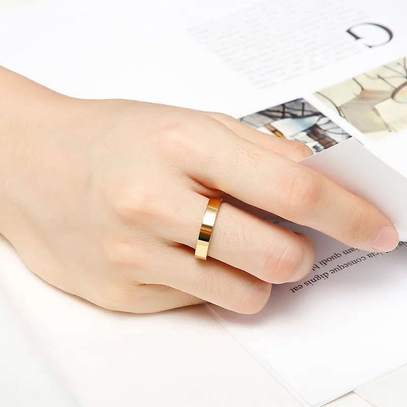 Fashion Niche High-End Stainless Steel Smooth Surface Ring Wholesale for Couples' Rings