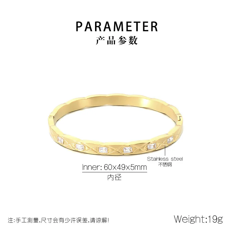 European and American Popular Fashion High-End Starry Stainless Steel Bracelet for Women 18K Gold Plated Bangles
