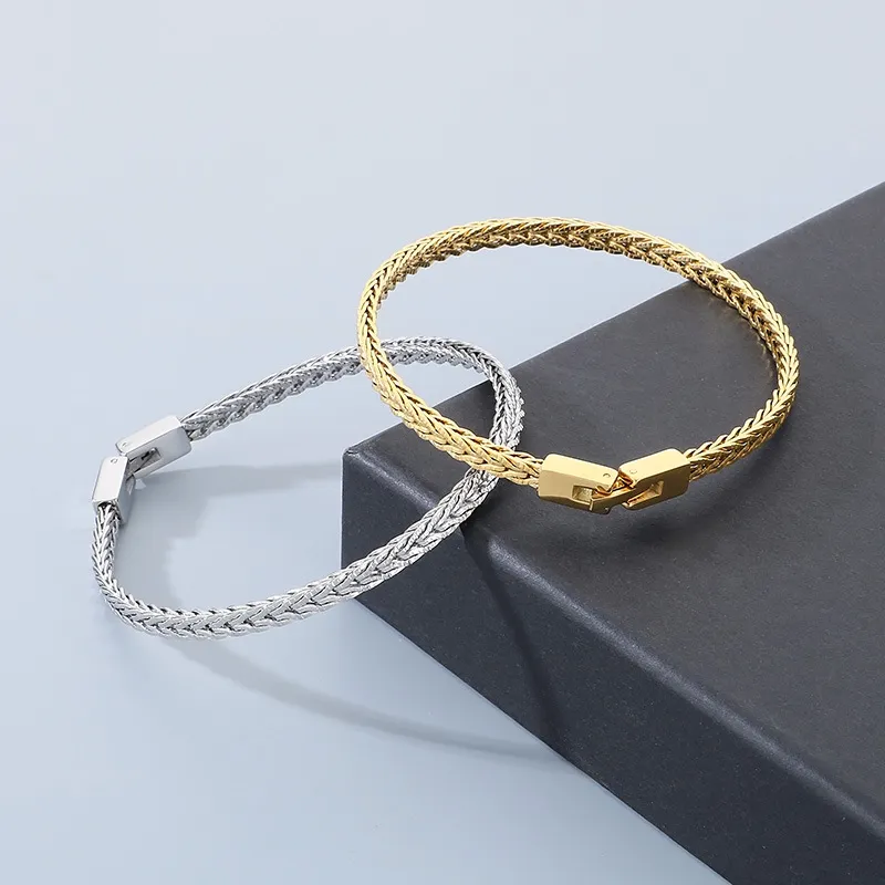Men's Stainless Steel Bracelet Versatile Accessory Suitable for Daily Wear