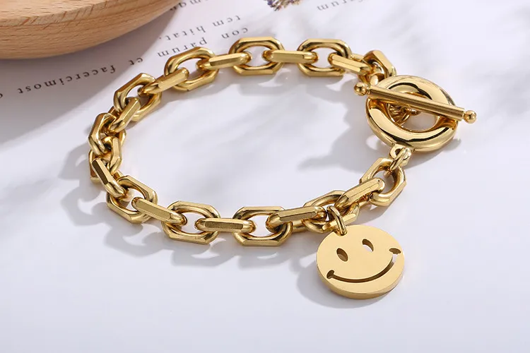 Stainless Steel Exaggerated Personality Creative Smiling Face Ot Buckle Bracelet Necklace Set for Women's Jewelry