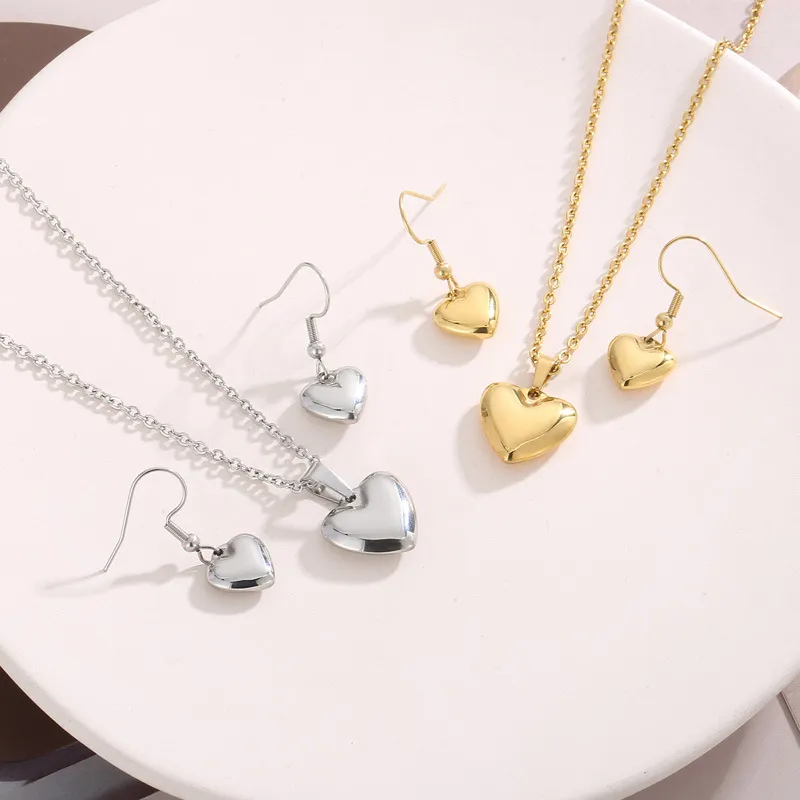 Minimalist Style Stainless Steel Heart-Shaped Pendant Earrings Necklace Set Jewelry Women's Accessories