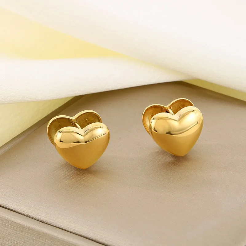 Minimalist Style Stainless Steel Polished Double-Sided Heart-Shaped Ear Clip Earrings Wholesale