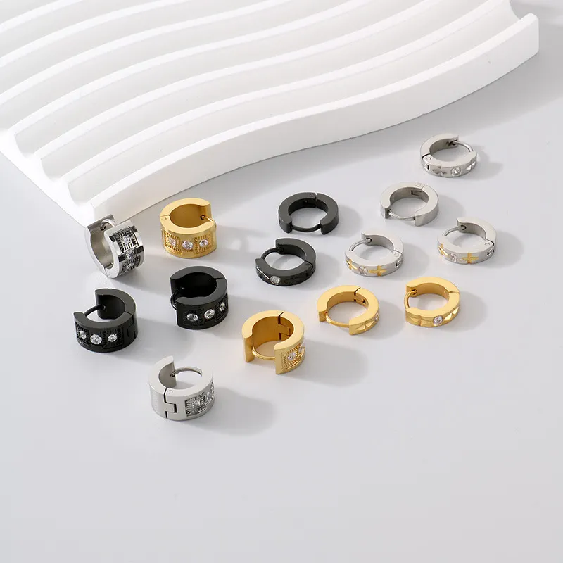 Simple and Personalized Diamond Studded C-Shaped Earrings, Hip Hop Versatile Stainless Steel Jewelry