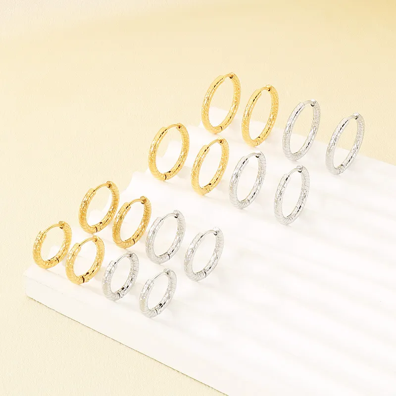European Ins Striped Plain Round Stainless Steel Huggie Earrings Unisex Versatile Hoops Earrings